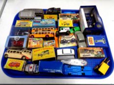 A tray of assorted boxed and un-boxed die cast cars and vehicles including Matchbox, Corgi,
