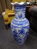 A Chinese blue and white porcelain vase,