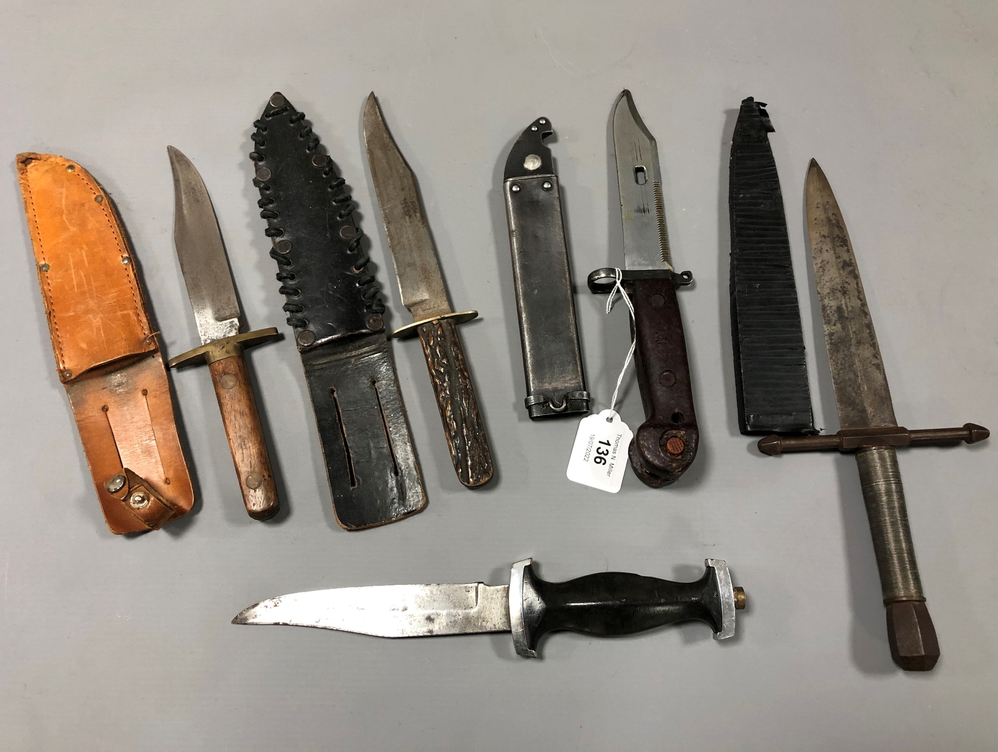 Five various hunting/replica knives,