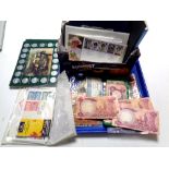 A tray of world banknotes including Nigeria, Pakistan etc,