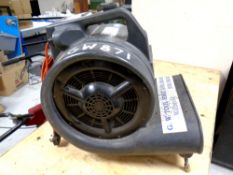 A Truvox Hydro-mist power blower CONDITION REPORT: Lot 622 - 653 are items found in