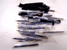 A quantity of ballpoint pens