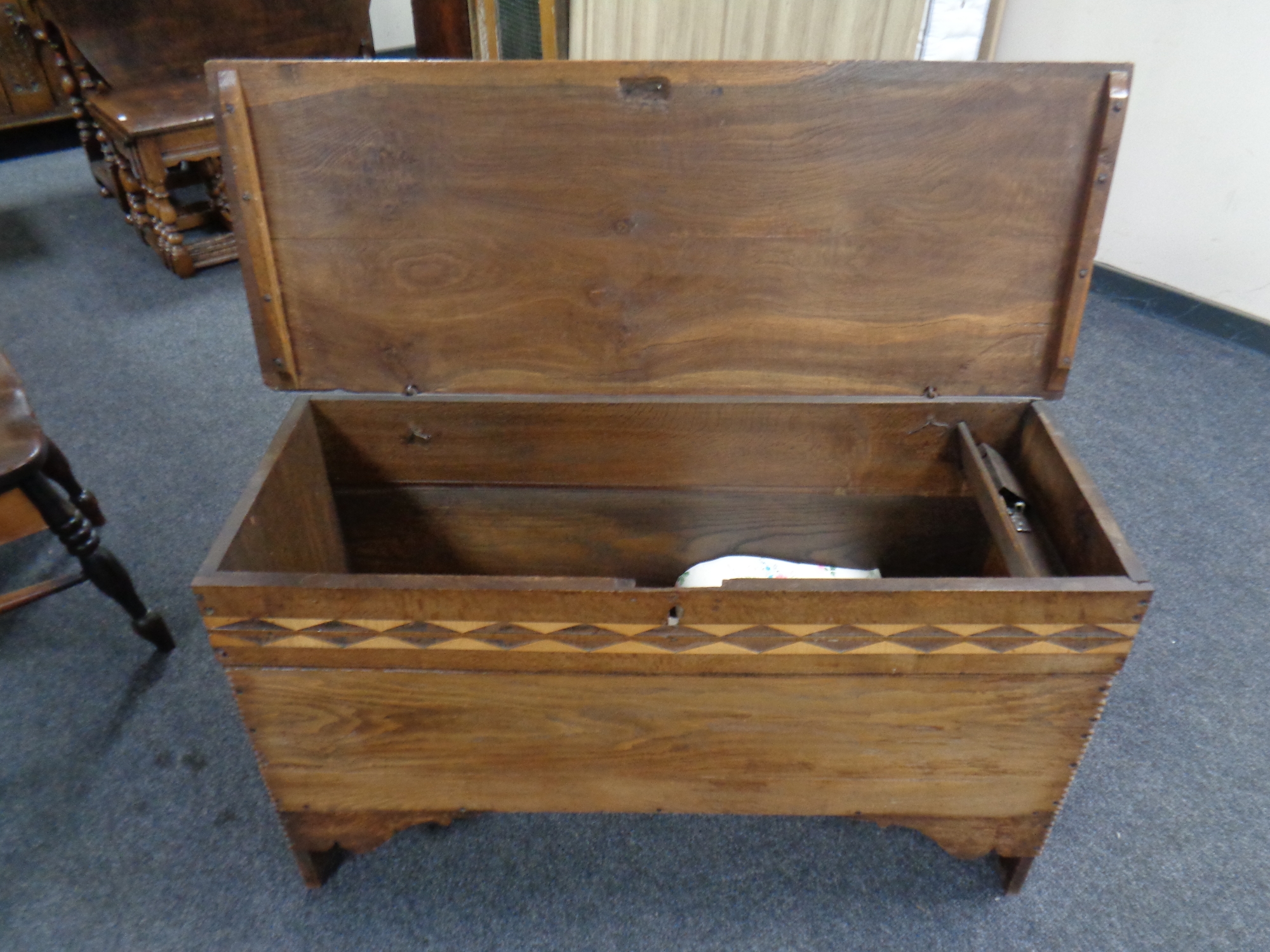 A 19th century oak coffer, - Image 2 of 2