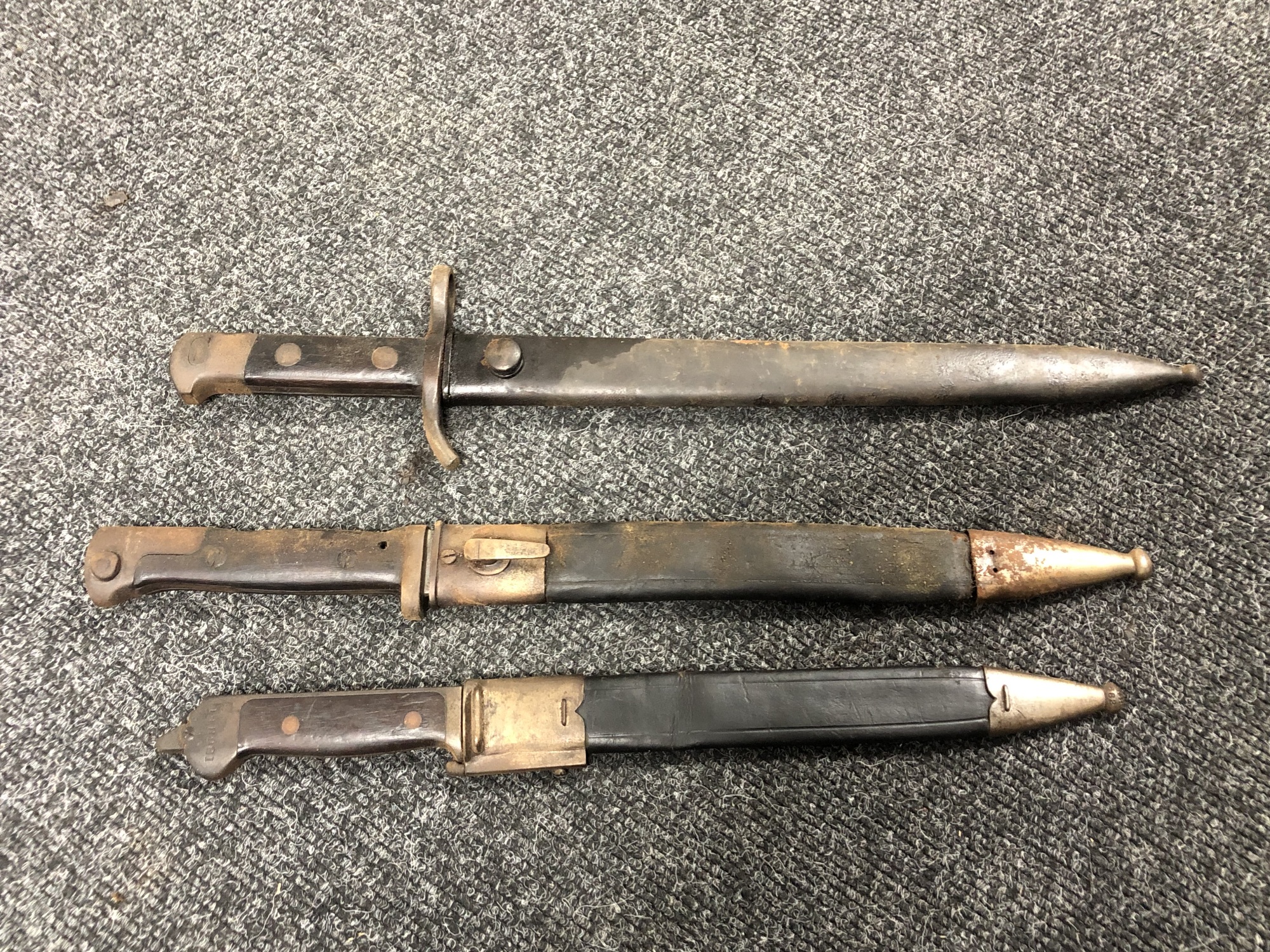 Three military bayonets in scabbards - Image 2 of 8