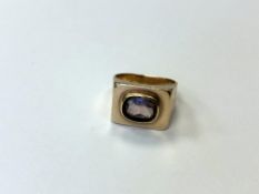 A 14ct gold amethyst ring, size M CONDITION REPORT: 6.