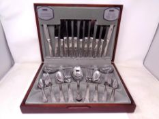 A canteen of Viner's Kings Royale cutlery.