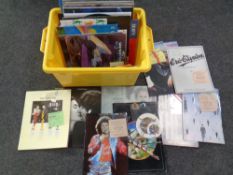 A box of 1980's albums and singles,