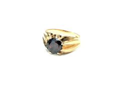 A 9ct gold garnet signet ring, size R CONDITION REPORT: 4.