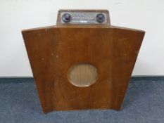 A 1930s Murphy 146 walnut cased floor standing valve radio.