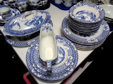 A set of 33 Pieces of Wood & Sons Yuan blue and white dinnerware.