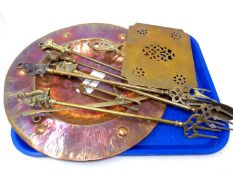 A tray containing antique and later metalware including a hammered copper dish, pan scale arm,