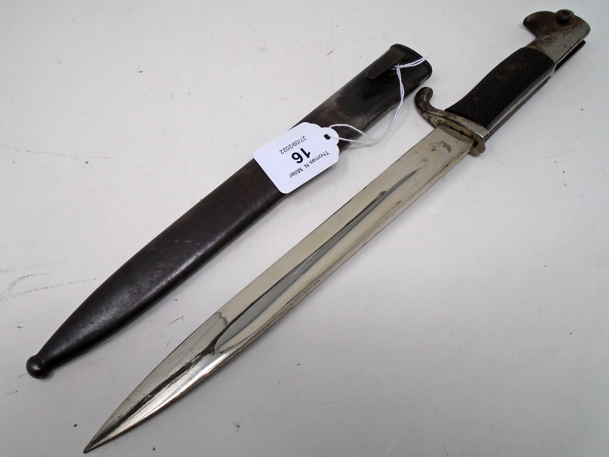 A German Third Reich K98 Parade bayonet, 9.