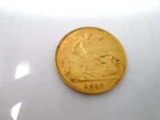 A 22ct gold 1913 half Sovereign