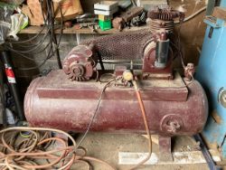 Selected workshop machines including 1950's George Swift metal lathe