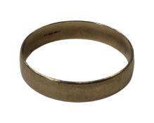 A 9ct gold band ring, size N CONDITION REPORT: 1.