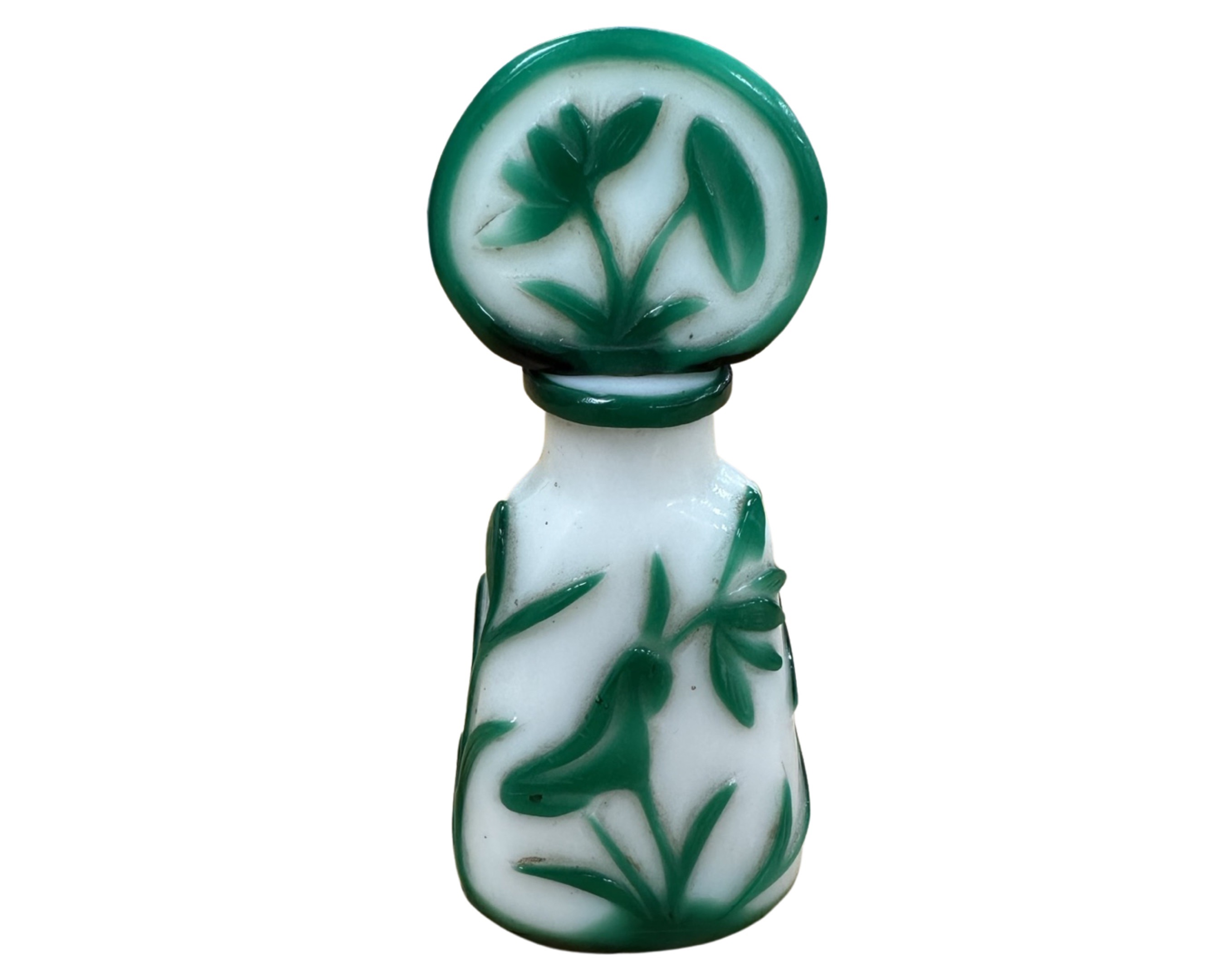 A 19th century Chinese Peking glass overlay scent bottle,