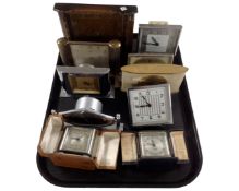 A tray containing 10 assorted Art Deco mantel and desk clocks.