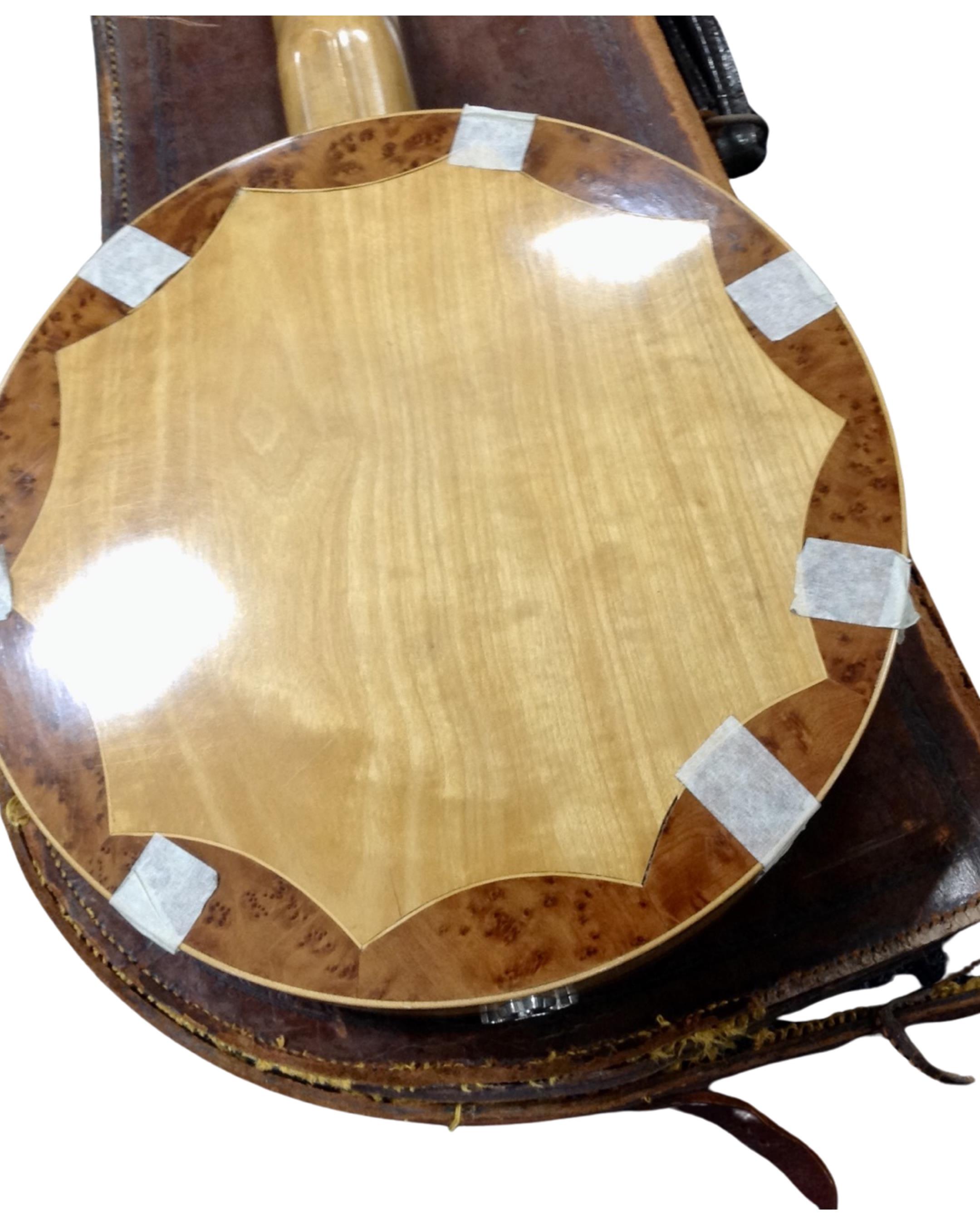 A Cammeyer Vibrante five string banjo a/f CONDITION REPORT: Body requires attention. - Image 2 of 2