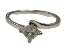 An 18ct white gold diamond princess cut solitaire ring, approximately 0.5ct, size J 1/2.