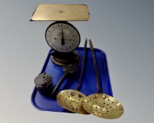 A tray of Salter postal parcel balance scales no.