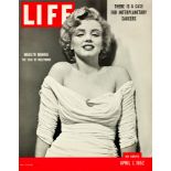 Marilyn Monroe on the cover of Life magazine poster - Phillipe Halsman. 86.