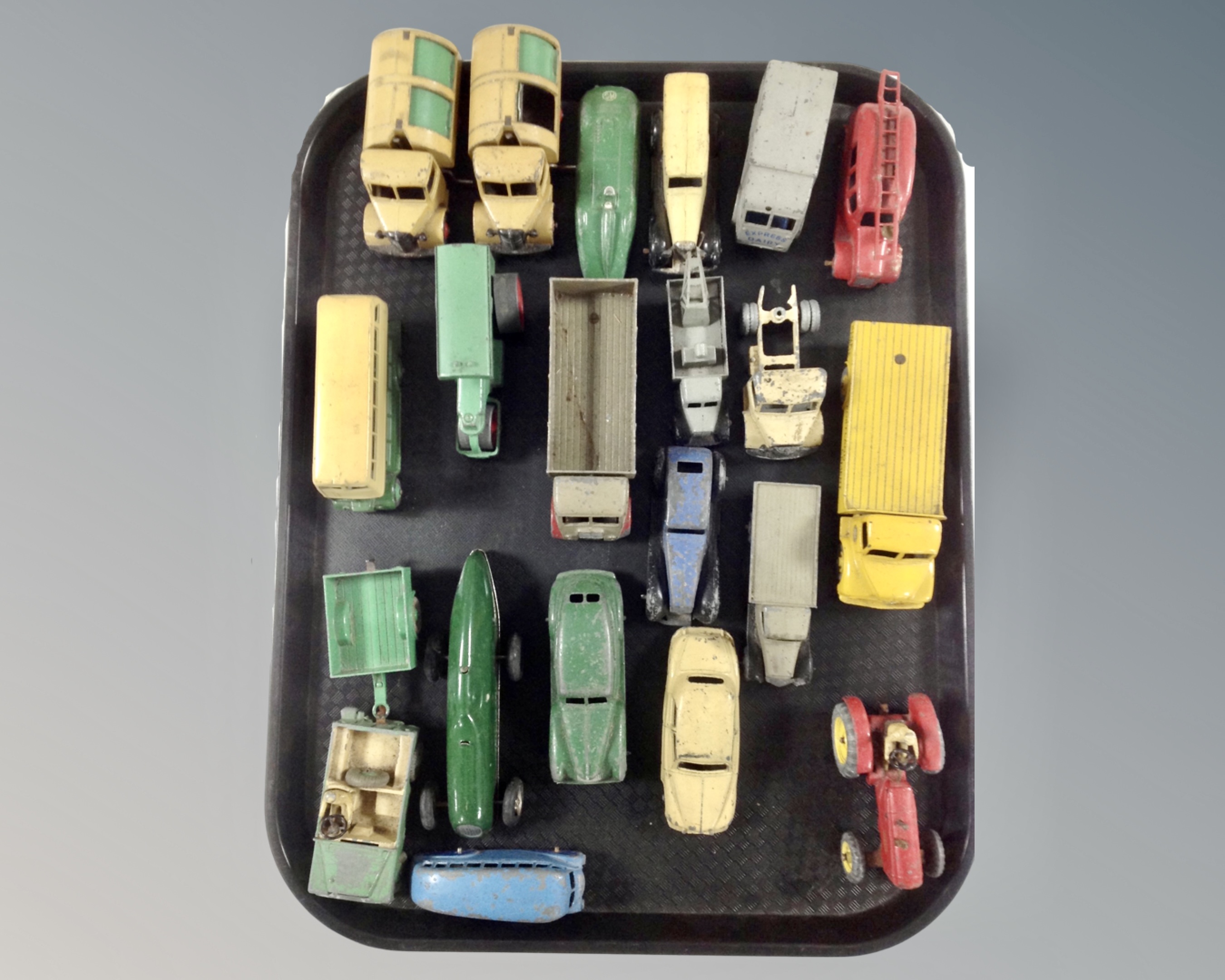 A tray of mid 20th century dinky die cast vehicles, farm vehicles,