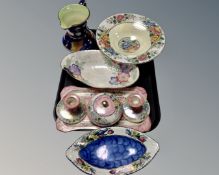 A tray of eight pieces of Maling : four piece Peony rose trinket set,