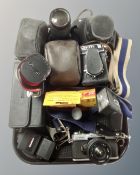A tray containing vintage and later cameras including Fujica ST605N, Lubitel Universal 166,