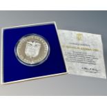 The Franklin Mint : 1974 Sterling silver Panama 20 Balboas coin, 130g.