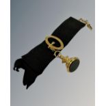 An 18ct yellow gold bloodstone fob,