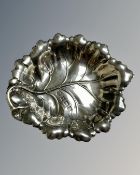 A silver leaf dish, Birmingham 1996, 36.7g, length 9 cm.