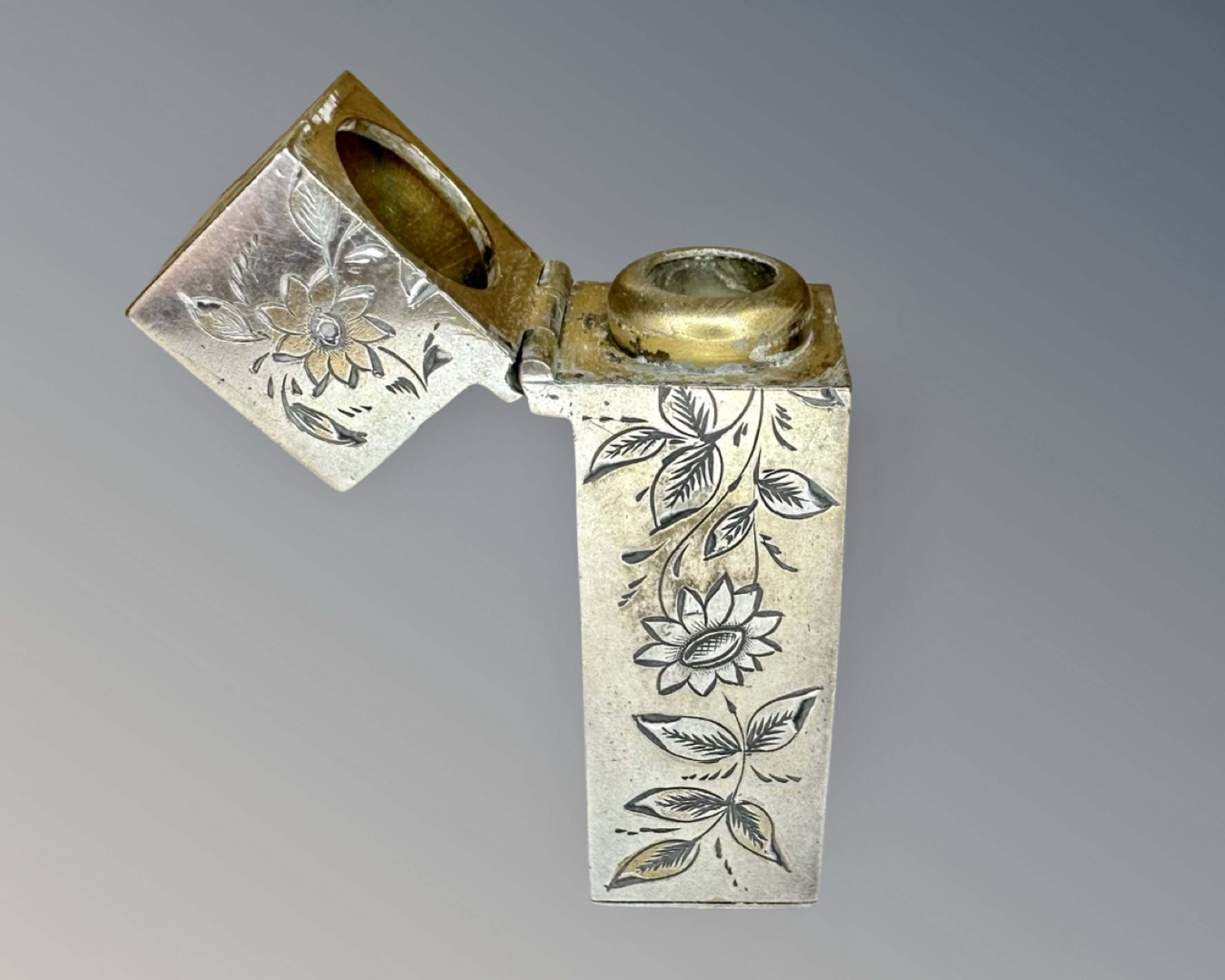 A good quality Victorian scent bottle, partially gilded with bird and flower decoration, dated 1890,