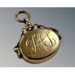 A 9ct yellow gold fob, initialled 'FAJ', 4.5g. CONDITION REPORT: 4.