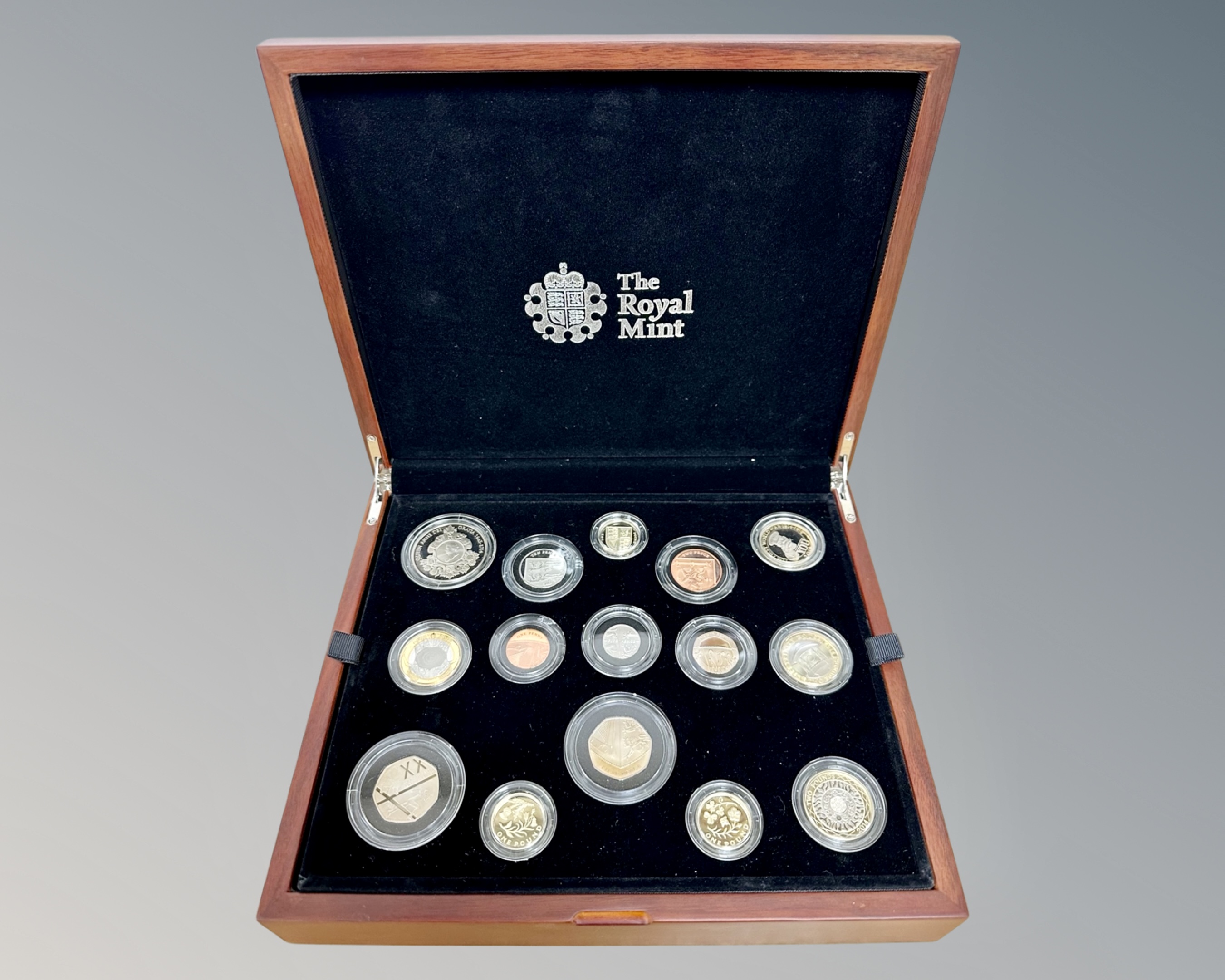 The Royal Mint : The 2014 United Kingdom Premium proof coin set