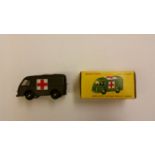 MILITARY, metal Dinky Toys, no. 820 Ambulance Militaire Renault-Carrier (Renault Military