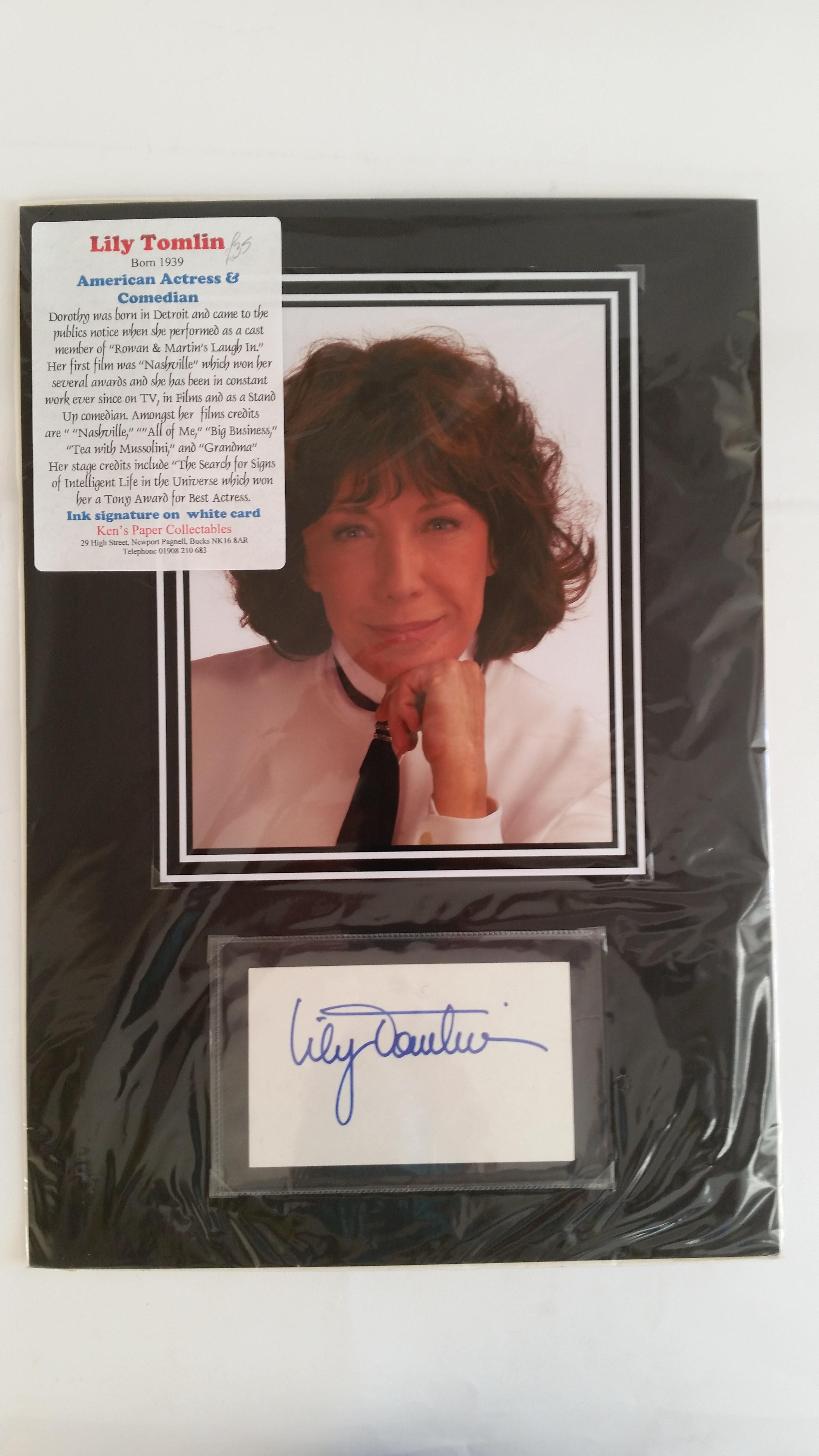 AUTOGRAPHS, American actresses, inc. Susan Sarandon, Lily Tomlin, Gena Davis, Sally Field,