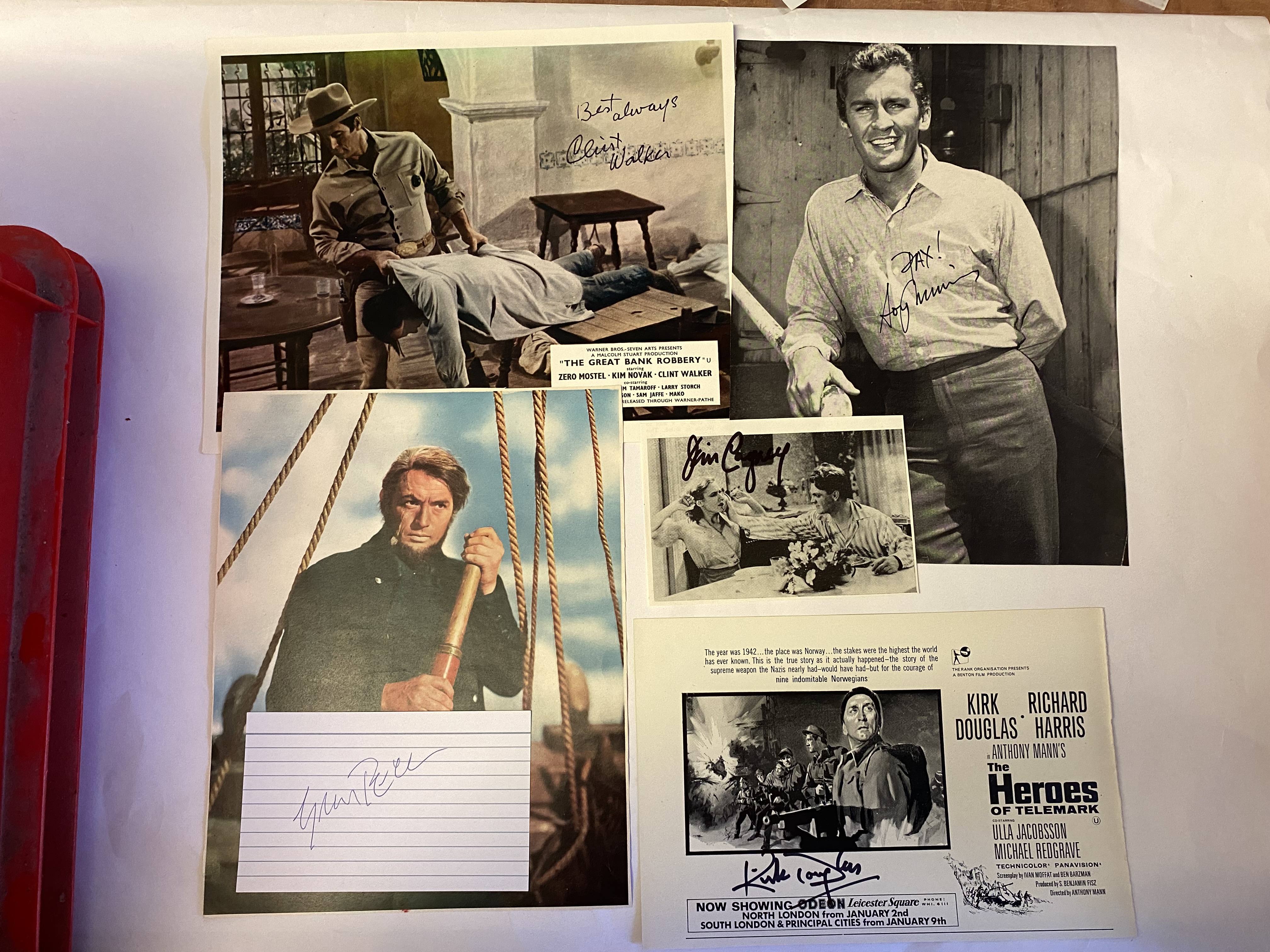 CINEMA, signed selection, inc. Clint Walker, FoH still (The Great Bank Robbery); mainly magazine