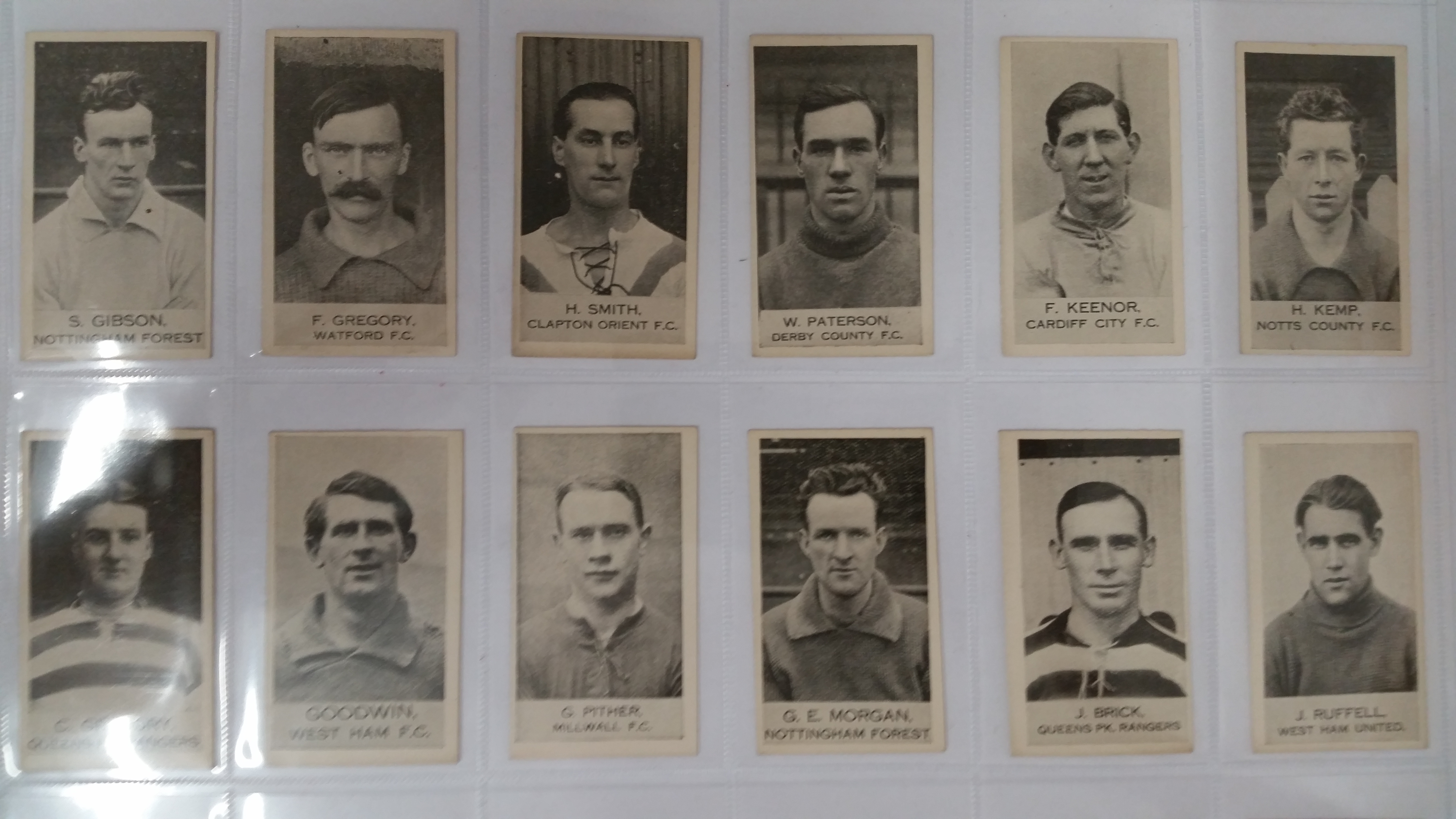 FOOTBALL, anon., 1920s players, complete, p/b, G to EX, 95* - Image 5 of 9