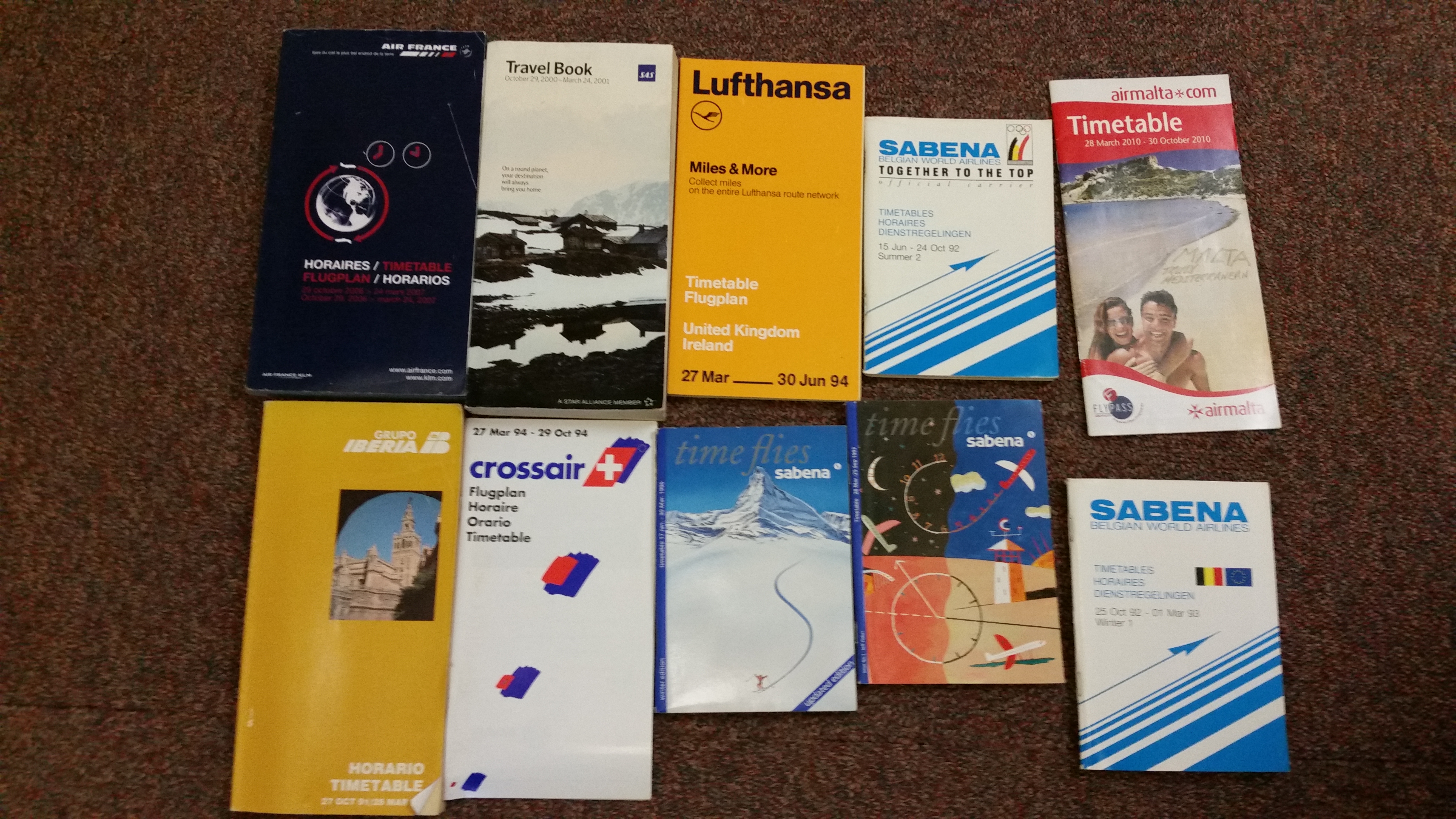 AVIATION, European timetables, many defunct airlines, VG to EX, 171* - Image 4 of 5