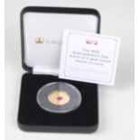 An Elizabeth II Jubilee Mint gold proof one pound coin 2020 commemorating Remembrance Day, cased.