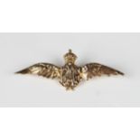 A gold brooch, designed as the winged badge of the Royal Air Force, detailed '9ct', weight 5.7g,