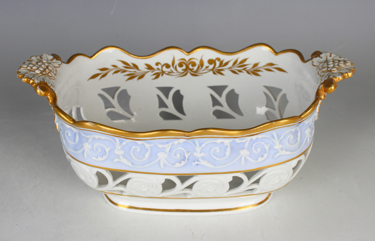 A Ridgway porcelain pierced dessert basket, circa 1810, of rounded rectangular shape with gilt - Image 4 of 4