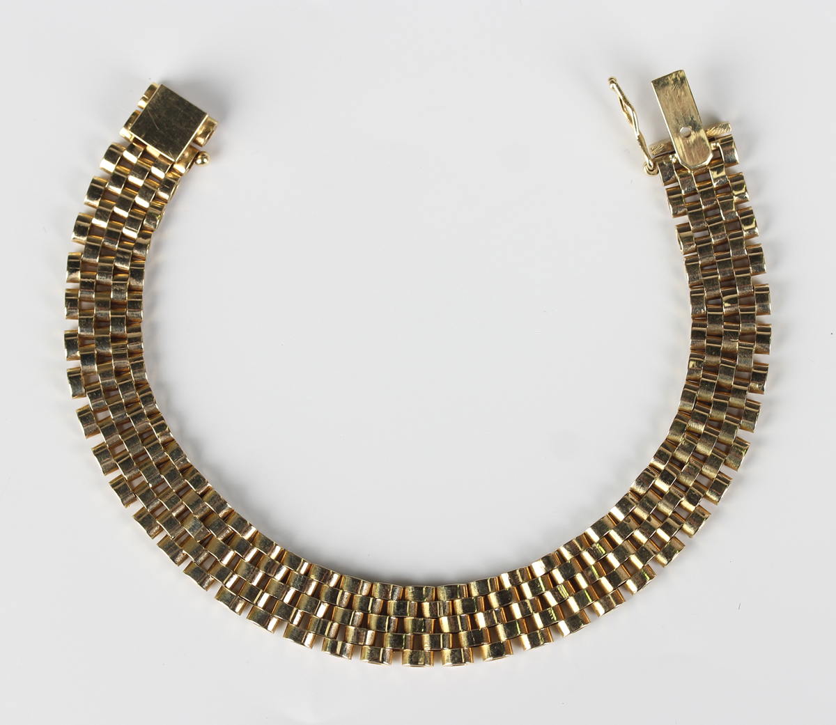 A gold bracelet in a multiple oval link design, on a snap clasp, detailed '585', weight 23.1g, - Image 2 of 2