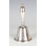 A George III silver desk hand bell with reeded decoration, London 1808, weight 184g, height 12.