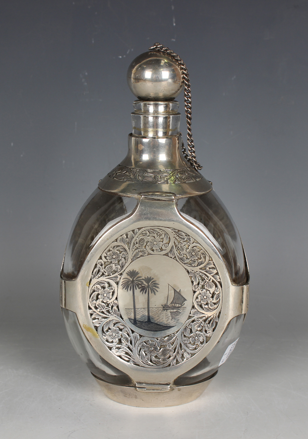 A Haig's whisky silver mounted clear glass dimple decanter and stopper, the three dimpled sides each - Image 5 of 5