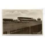 A collection of approximately 22 postcards relating to horse racing, including photographic