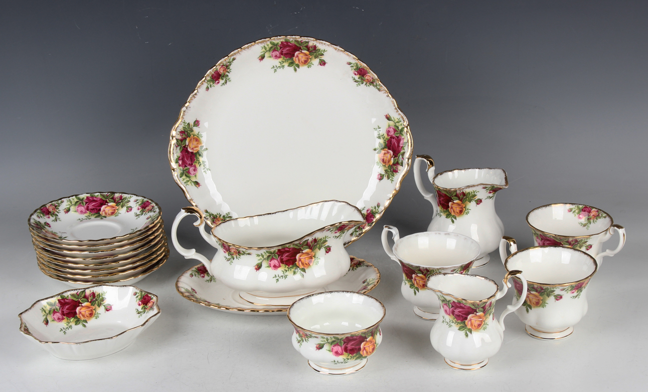 A Royal Albert Old Country Roses pattern part service, comprising teapot and cover, sugar bowl, - Image 2 of 4