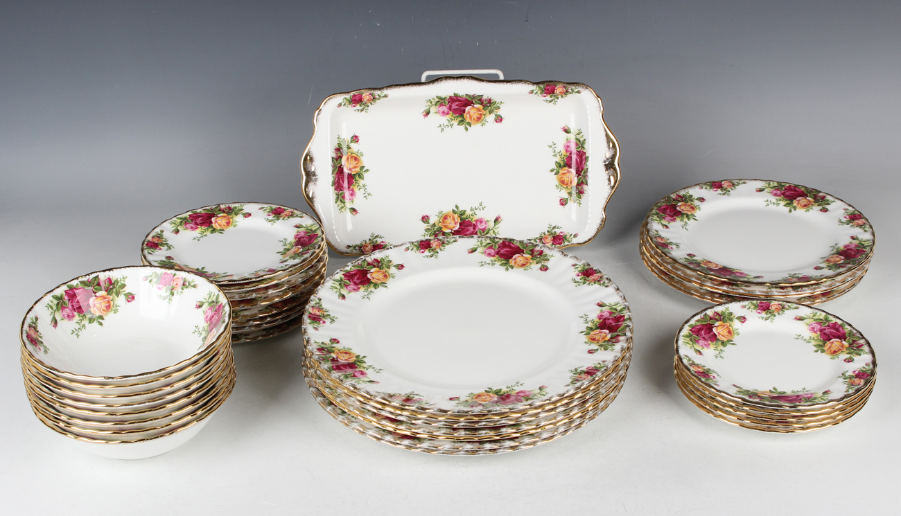 A Royal Albert Old Country Roses pattern part service, comprising teapot and cover, sugar bowl, - Image 3 of 4