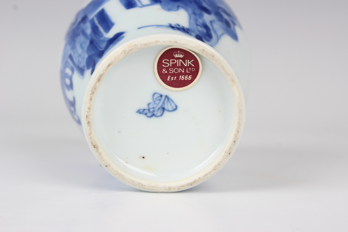A Chinese blue and white porcelain vase, Kangxi period, of baluster form, painted with three maidens - Image 2 of 6
