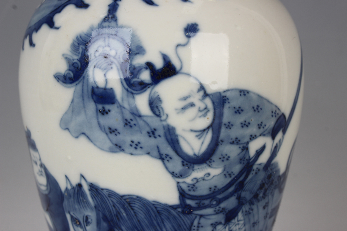 A Chinese blue and white porcelain meiping, probably 20th century, the baluster body painted with - Image 6 of 9